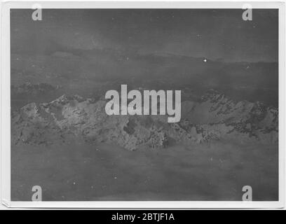 Fotografie che illustrano attività militari in Francia, maggio - giugno 1940. Incluse fotografie di Rommel, Guderiano, Dreuz, Bottcher, il generale italiano Garaboldi, Lucie Rommel, colpi di Rommel con Hitler. Fotografie di attrezzature e truppe in arrivo e in azione, dalla collezione personale di Rommel. Foto Stock