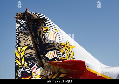 CASA C-101 Aviojet dettaglio coda aereo militare al secondo spettacolo aereo all'aeroporto di Malaga, Malaga, Andalusia, Spagna, Foto Stock