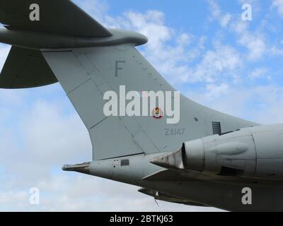 L'estremità posteriore di ZA150, un Vickers VC10 K3 gestito dalla Royal Air Force, a RAF Leuchars nel 2013. Foto Stock