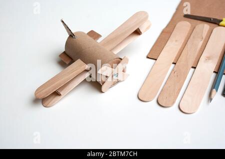 20 Aeroplani Di Legno Per Bambini: Kit Fai Da Te Da Colorare, Modellini Da Costruire E Dipingere