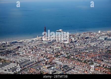 Vista aerea di Blackpool e dell'iconica Blackpool Tower Foto Stock