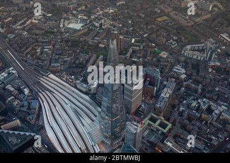 Veduta aerea dello Shard, Londra al tramonto Foto Stock