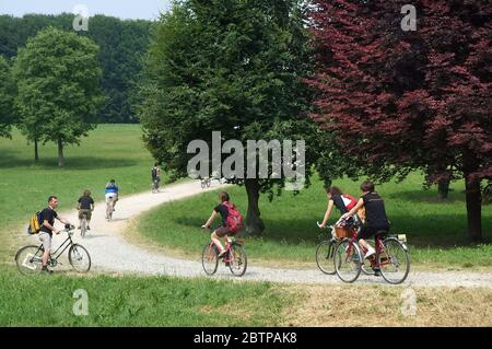 Torino, Piemonte, Italia -06/06/2010- Bike Pride, evento per promuovere l'uso del ciclismo in città Foto Stock