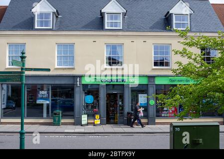 Aziende di Amesbury durante la chiusura di Coronavirus. Wiltshire, Inghilterra Foto Stock
