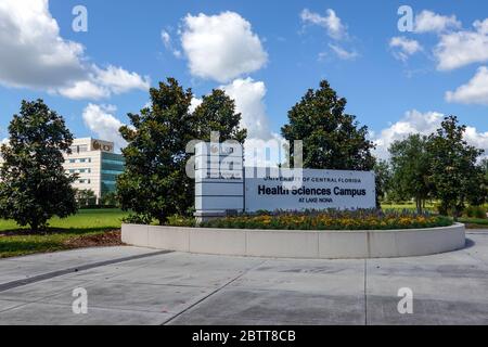 Orlando, FL/USA -5/6/20: Il cartello all'ingresso della University of Central Florida School of Medicine a Lake Nona a Orlando, Florida. Foto Stock