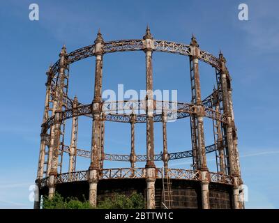 Gasometer o gas Holder, costruito in ghisa e acciaio, Barrack Road, Great Yarmouth, Norfolk, Regno Unito Foto Stock