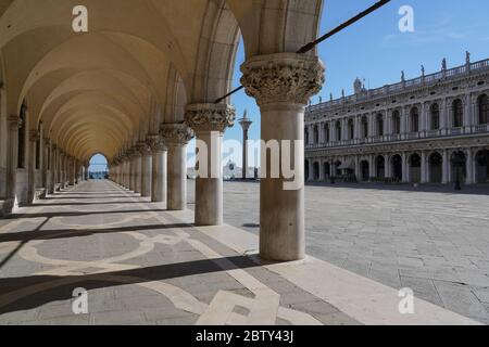 Palazzo Ducale durante il blocco di Coronavirus, Venezia, Patrimonio dell'Umanità dell'UNESCO, Veneto, Italia, Europa Foto Stock