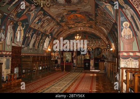 Interno della Chiesa Ortodossa di Valea Mare, Covasna, Romania Foto Stock