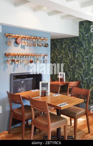 Interno ristorante Wildwood a Gerrards Cross, Buckinghamshire, Inghilterra Foto Stock