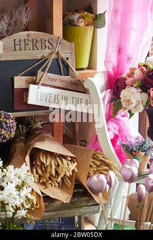 Il fioraio di Little Flower Pot a Sunninghill, Berkshire Foto Stock