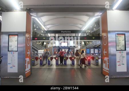 Ingresso alla stazione ferroviaria Circular Quay, Sydney, NSW, Australia. Foto Stock