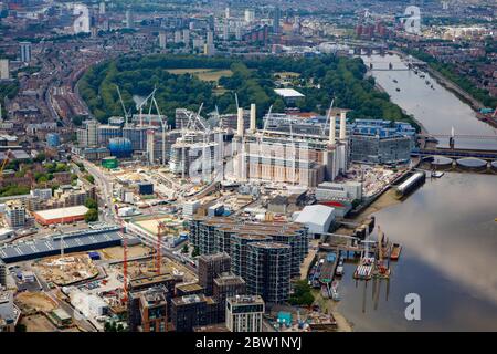 Vista aerea della centrale elettrica di Battersea in costruzione, Londra, Regno Unito Foto Stock