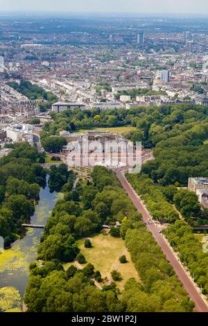 Vista aerea del Mall e Buckingham Palace, Londra, Regno Unito Foto Stock