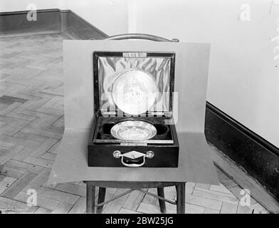 New Great Seal of England alla zecca reale. Il nuovo Grande Sigillo d'Inghilterra, da utilizzare durante il regno di Re Giorgio VI, fu in vista alla Royal Mint, Londra. 26 febbraio 26 1938 Foto Stock