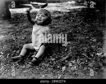 Toddler nel Nursey di giorno a Wapping, Londra. Foto Stock