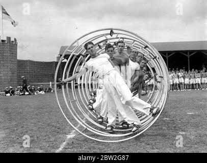 Chatham Navy Week. Marinai su ruote girevoli. Agosto 1938 Foto Stock