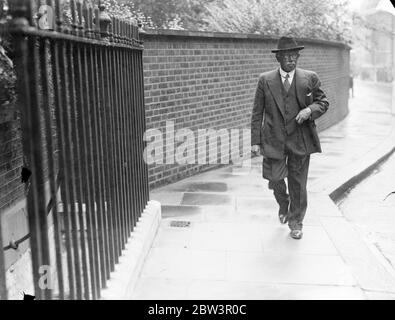 J. H. Thomas, Segretario dei domini, in arrivo per la riunione del gabinetto, al 10 di Downing Street. 24 settembre 1935 Foto Stock