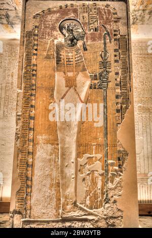 Rilievi sul pilastro quadrato, Tomba di Ramses V e VI, KV9, Valle dei Re, Sito Patrimonio dell'Umanità dell'UNESCO, Luxor, Egitto Foto Stock