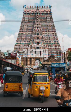 Il tempio sveva dello Sri Ranganatha, decorato in modo esuberante, un tempio indù a Tiruchirappalli, risalente a più di 1,000 anni fa. Foto Stock