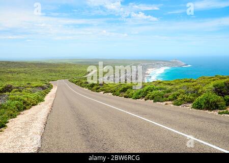 Viaggio panoramico verso Remarkable Rocks, Kangaroo Island, Australia del Sud Foto Stock