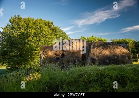 Barrum Neolitico lungo Barrow vicino a Trottisfliffe, Kent, Regno Unito Foto Stock