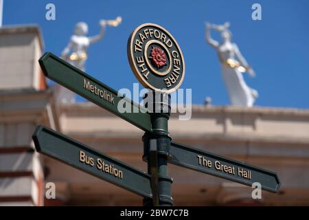 Manchester, Regno Unito. 29 maggio 2020. La foto mostra un cartello presso l'INTU Trafford Centre di Manchester che ha rilasciato dettagli su come sarà sicuro Foto Stock