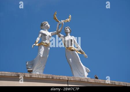 Manchester, Regno Unito. 29 maggio 2020. La foto mostra una statue presso l'INTU Trafford Centre di Manchester che ha rilasciato dettagli su come sarà saf Foto Stock