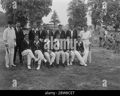 Nuova Zelanda contro Amatore XI a Maidenhead . Il team della Nuova Zelanda . 9 maggio 1927 Foto Stock