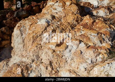 Dettagli astratti di un paesaggio di roccia rossa miniera Foto Stock