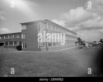 La County School for Boys a Sidcup , Londra . Una vista esterna del nuovo edificio. Foto Stock