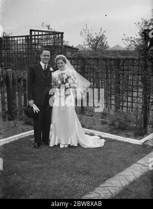 Il matrimonio di McMahon e J. 23 aprile 1938 Foto Stock
