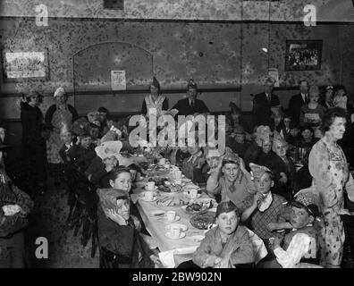 Il club degli uomini che lavorano Sidcup tiene il partito dei loro bambini . 1936 Foto Stock