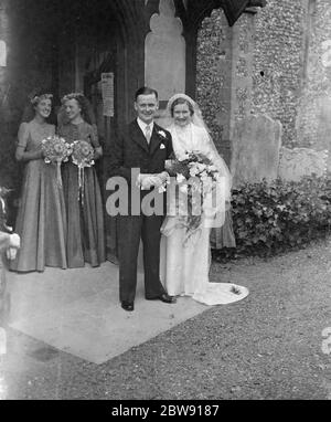 Le nozze di Robert Gimber e Miss Ellen Elms . Lo sposo e lo sposo . 1939 Foto Stock