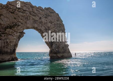 Tombstoning a Durble Door, Dorset UK Foto Stock