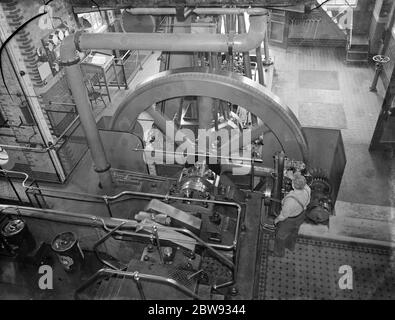 Gravesend Water Works in Kent . Macchine per pompe. 1939 Foto Stock