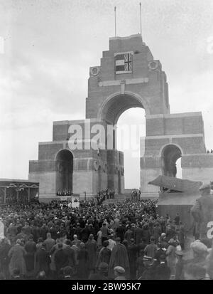 Memoriale di Thiepval alla scomparsa della Somme vicino Thiepval, Francia settentrionale . Luglio 1932 Foto Stock