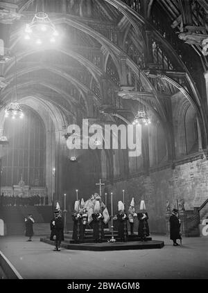 La menzogna nello stato di Re Giorgio V a Westminster 23 gennaio 1936 Foto Stock