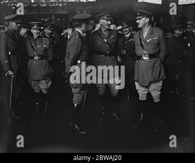 Lord Allenby arriva alla Victoria Station , Londra ed è incontrato dal conte di Athlone . 16 settembre 1919 Foto Stock