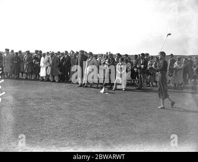 Ladies Golf Union Championship al Seacroft Golf Club , Skegness , Lincolnshire . Sig.na Jean Hamilton ( Tandridge ) sul corso . Foto Stock