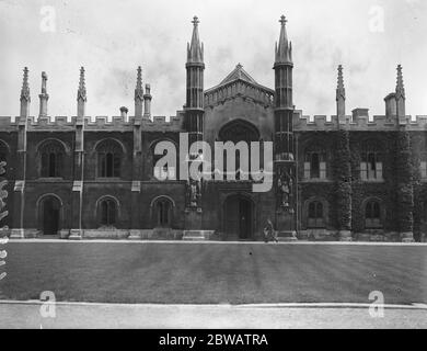 Università di Cambridge . Una parte più moderna del quadrilatero del Corpus Christi College . 13 novembre 1921 Foto Stock