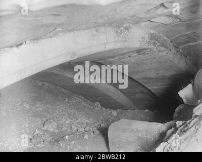 Scavi di Old London Bridge . 22 aprile 1921 Foto Stock