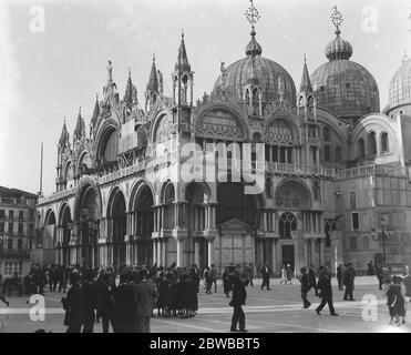 Venezia ; Basilica di San Marco in Piazza San Marco . Foto Stock