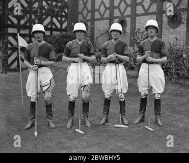 Polo a Ranelagh - la squadra australiana che consiste dei fratelli Ashton . Da sinistra a destra; PS , GG , James e RR Ashton . 19 maggio 1930 Foto Stock