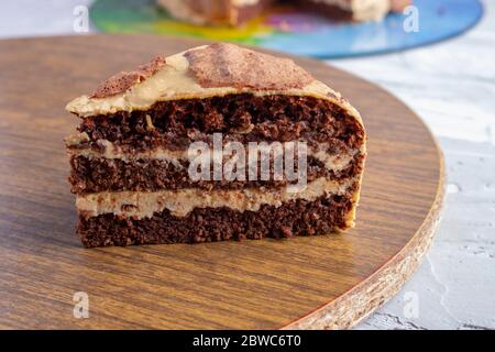 Non c'è fetta di torta al cioccolato al glutine, senza zucchero Foto Stock