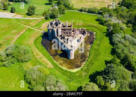 Veduta aerea del Castello di Caerlaverock a Dumfries e Galloway, Scozia, Regno Unito Foto Stock