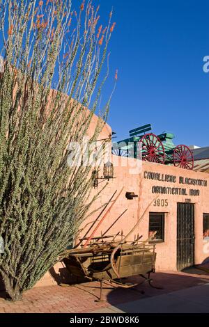 Caualliere Blacksmith nella città vecchia, Scottsdale, Phoenix, Arizona, Stati Uniti Foto Stock