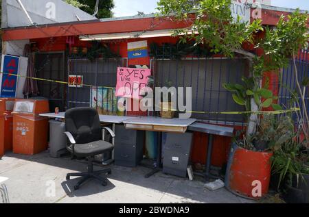 West Hollywood, California, USA 26 marzo 2020 UN ristorante con vista generale dell'atmosfera aperto il 31 maggio 2020 a West Hollywood, California, USA. Foto di Barry King/Alamy Stock foto Foto Stock