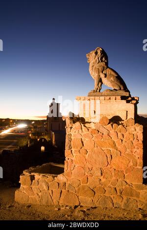 Grotta Hill, la Missione di San Xavier del Bac, Tucson, Arizona, Stati Uniti d'America Foto Stock