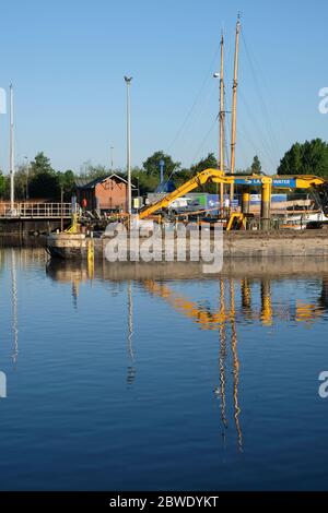 Immagini dal bacino principale di Gloucester Docks all'estremità settentrionale del Gloucester e del canale di nitidezza Foto Stock