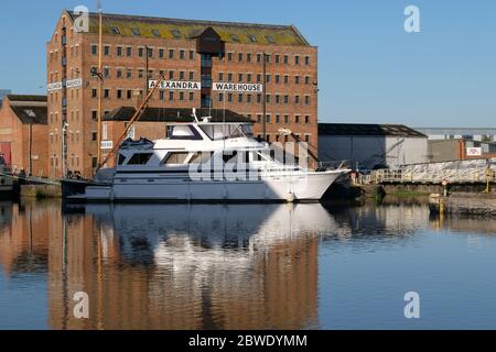 Immagini dal bacino principale di Gloucester Docks all'estremità settentrionale del Gloucester e del canale di nitidezza Foto Stock